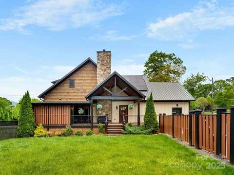 3 Martin Valley Road, Swannanoa, NC 28778