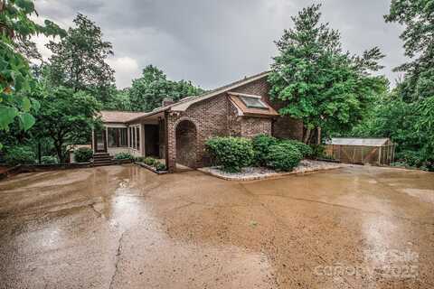 3700 NW Gainesway Court NW, Concord, NC 28027