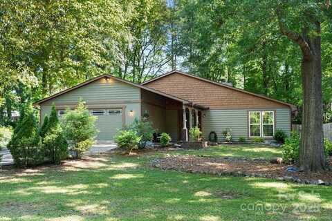 7357 Elwood Drive, Charlotte, NC 28227