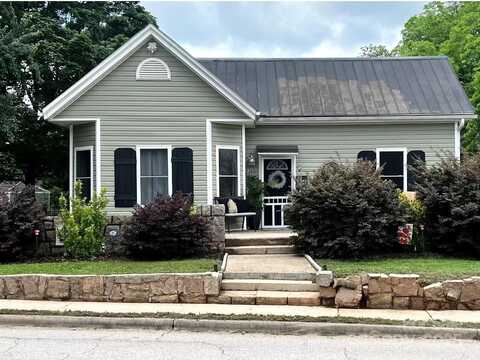 303 N Main Street N, Granite Quarry, NC 28146