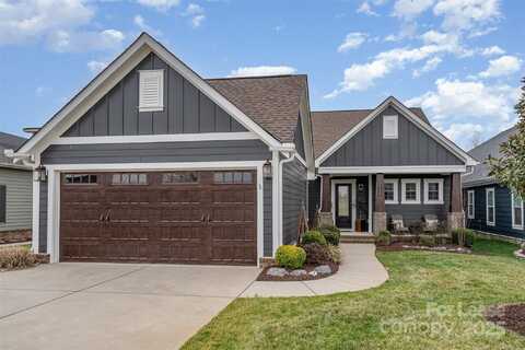 112 Sisters Cove Court, Mooresville, NC 28117
