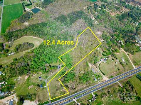 4242 Nc 16 Highway S, Maiden, NC 28650