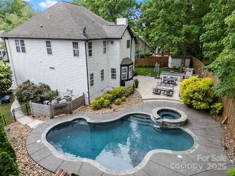 19507 Dufour Court, Cornelius, NC 28031