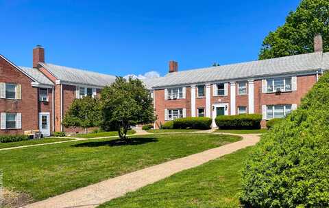 30 Standish Road, Stamford, CT 06902
