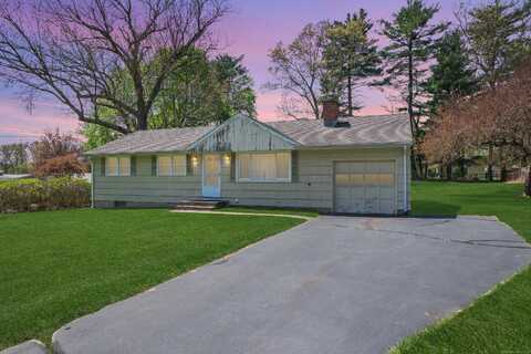 15 Briarwood Road, Farmington, CT 06032