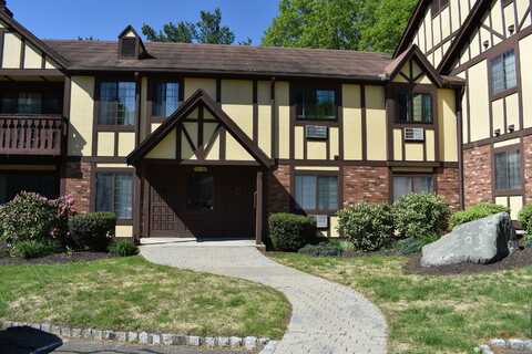 24 Teresa Place, Bridgeport, CT 06606