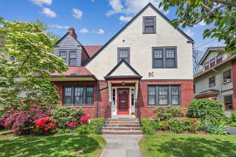 253 Oxford Street, Hartford, CT 06105