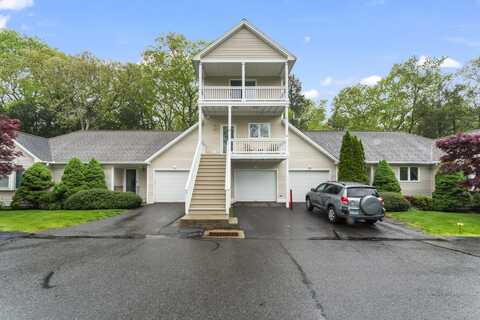53 Copper Creek Circle, Newtown, CT 06470