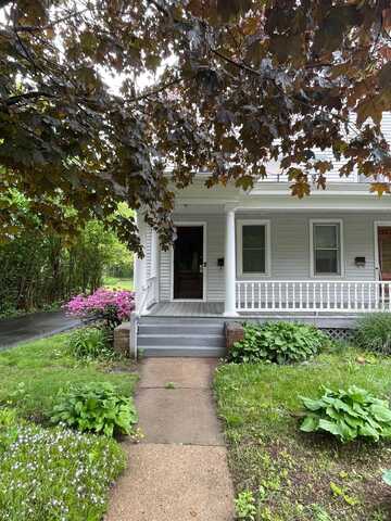 1740 Farmington Avenue, Farmington, CT 06085