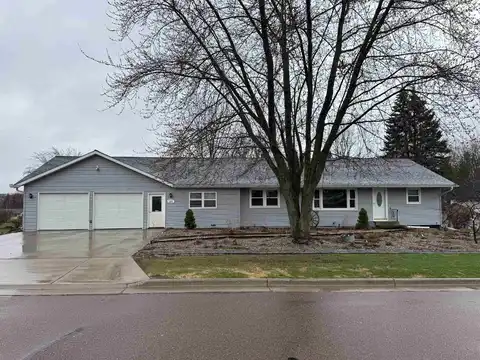 309 MUNES STREET, Athens, WI 54411