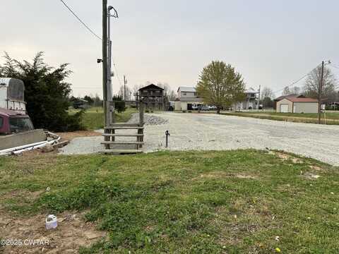 2700 Catfish Lane, Crump, TN 38327
