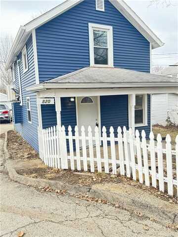 820 Stewart Drive, Beavercreek, OH 45301