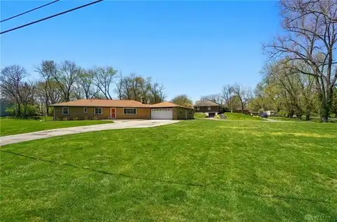1111 Darlington Drive, Beavercreek, OH 45434