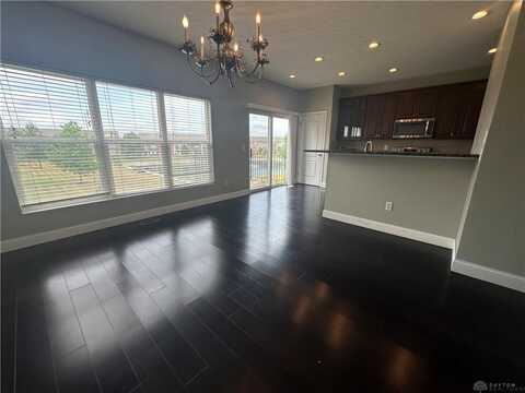 1695 Big Bear Drive, Dayton, OH 45458