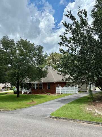 252 Red Maple Drive, Flomaton, AL 36441