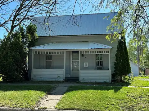 315 4th Avenue N, Winterset, IA 50273