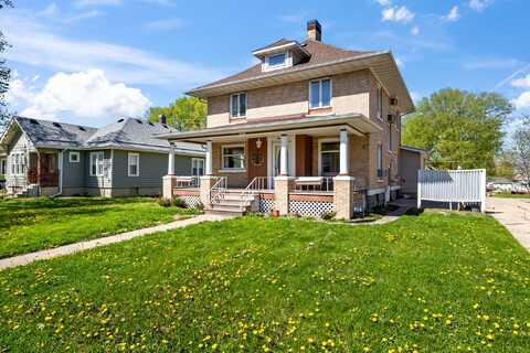 910 Washington Street, Eldora, IA 50627