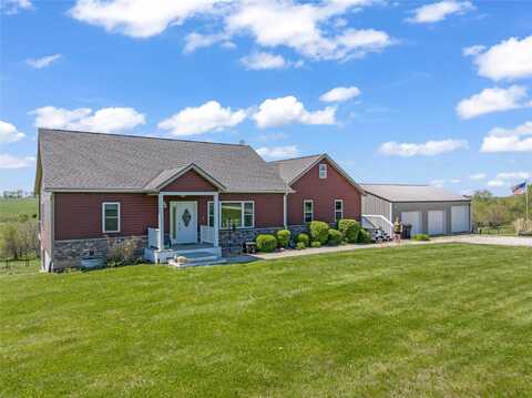 1723 Creamery Road, Dexter, IA 50070
