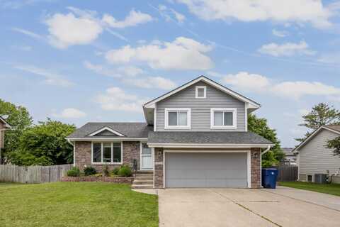 8123 Brookview Drive, Urbandale, IA 50322