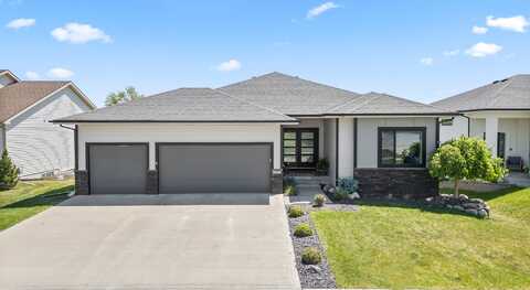 1921 Strauss Avenue, Adel, IA 50003