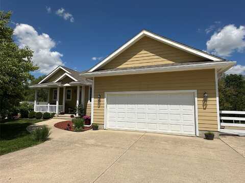 711 E Madison Street, Winterset, IA 50273