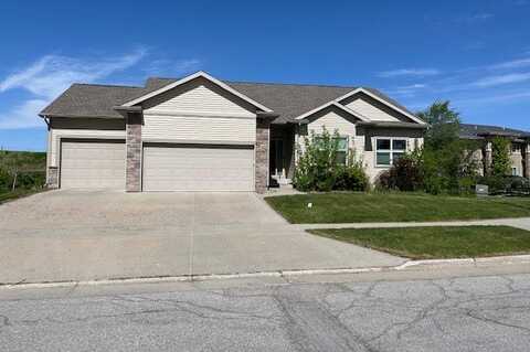3003 Red Fox Road, Ames, IA 50014