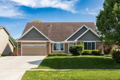 15046 Summit Drive, Clive, IA 50325