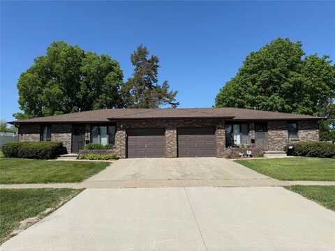 418-422 N 6th Street, Winterset, IA 50273