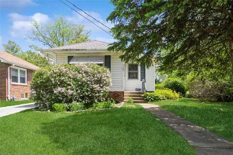 3145 SW 13th Place, Des Moines, IA 50315