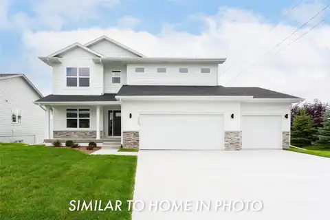 213 Timberview Circle, Pella, IA 50219