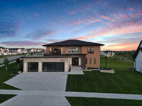 5804 NE Terrace Ridge Drive, Ankeny, IA 50021