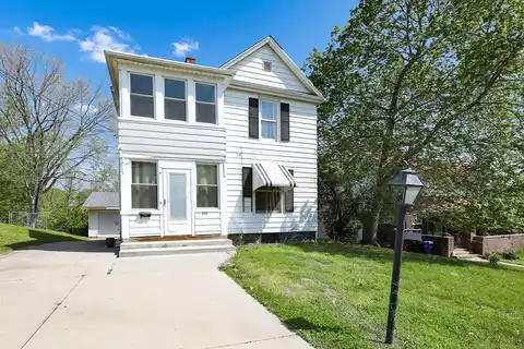 325 E Maple Avenue, Ottumwa, IA 52501