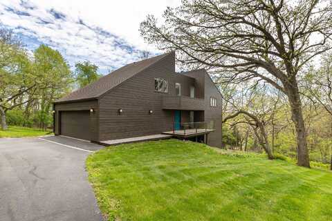9900 Military, Dubuque, IA 52003