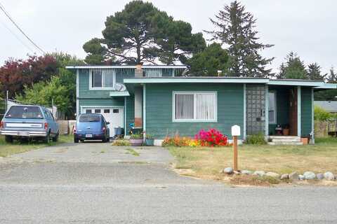 275 E Macken, Crescent, CA 95531