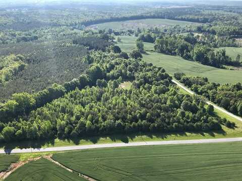 000 HENDERSON RD, Alton, VA 24520