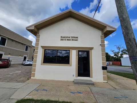 202 S Main Street, Crestview, FL 32536