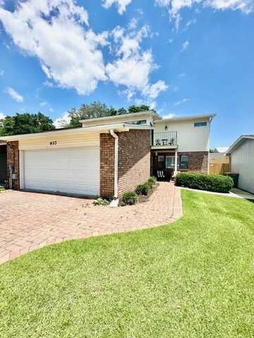 937 Holbrook Circle, Fort Walton Beach, FL 32547
