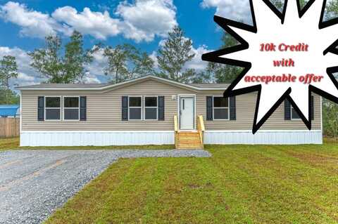 143 W Snowdrop Street, DeFuniak Springs, FL 32433