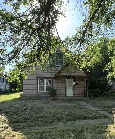 315 N 3rd, Medford, OK 73759