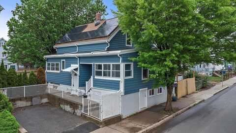 310 Lowell St, Somerville, MA 02145