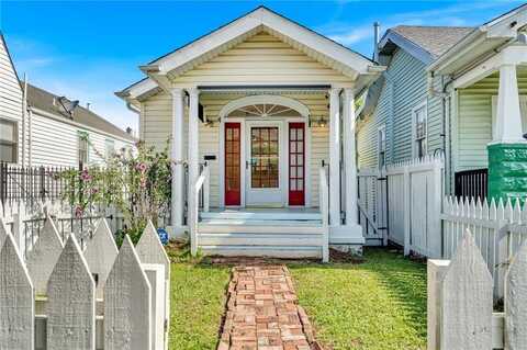 2437 JONQUIL Street, New Orleans, LA 70122