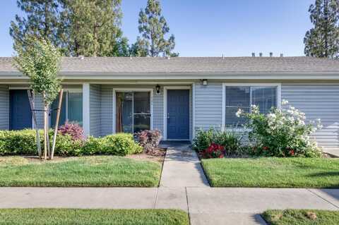 303 Bullard Avenue E, Fresno, CA 93710