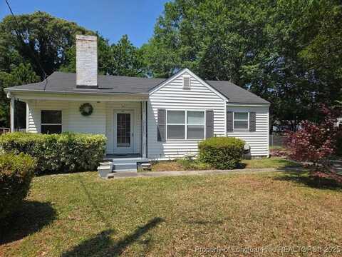 140 W Circle Court, Fayetteville, NC 28301