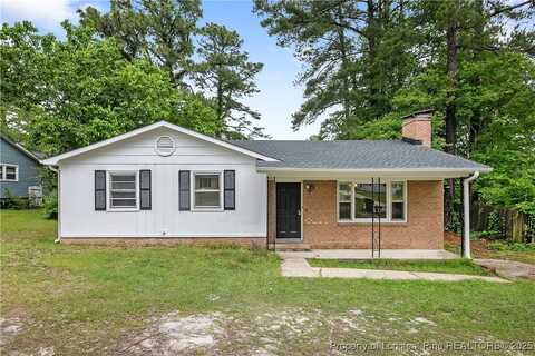 109 Elfreth Lane, Spring Lake, NC 28390