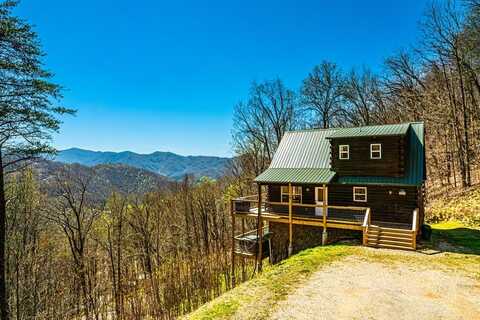 91 Friendship Walk, Bryson City, NC 28713