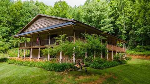 715 Anderson Creek Rd, Franklin, NC 28734