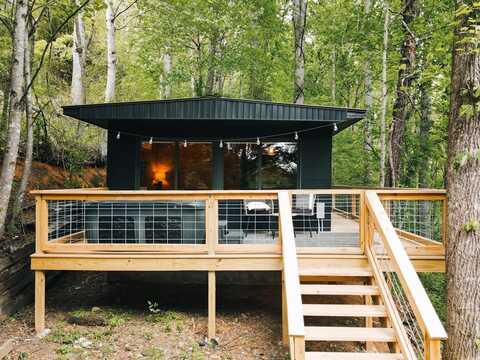50 Moonshine Ridge, Bryson City, NC 28713