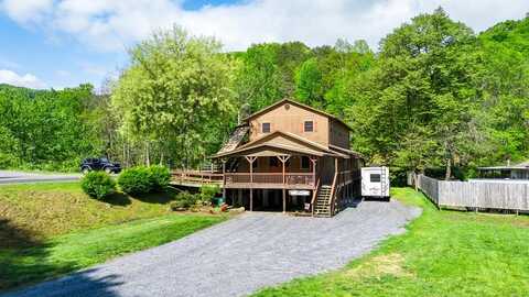 26 Fred Smith Rd, Tuckasegee, NC 28783
