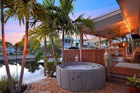 102 Sands Lane, Long Key, FL 33001