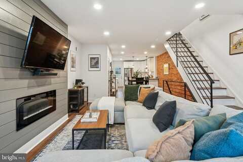 2518 CARPENTER STREET, PHILADELPHIA, PA 19146